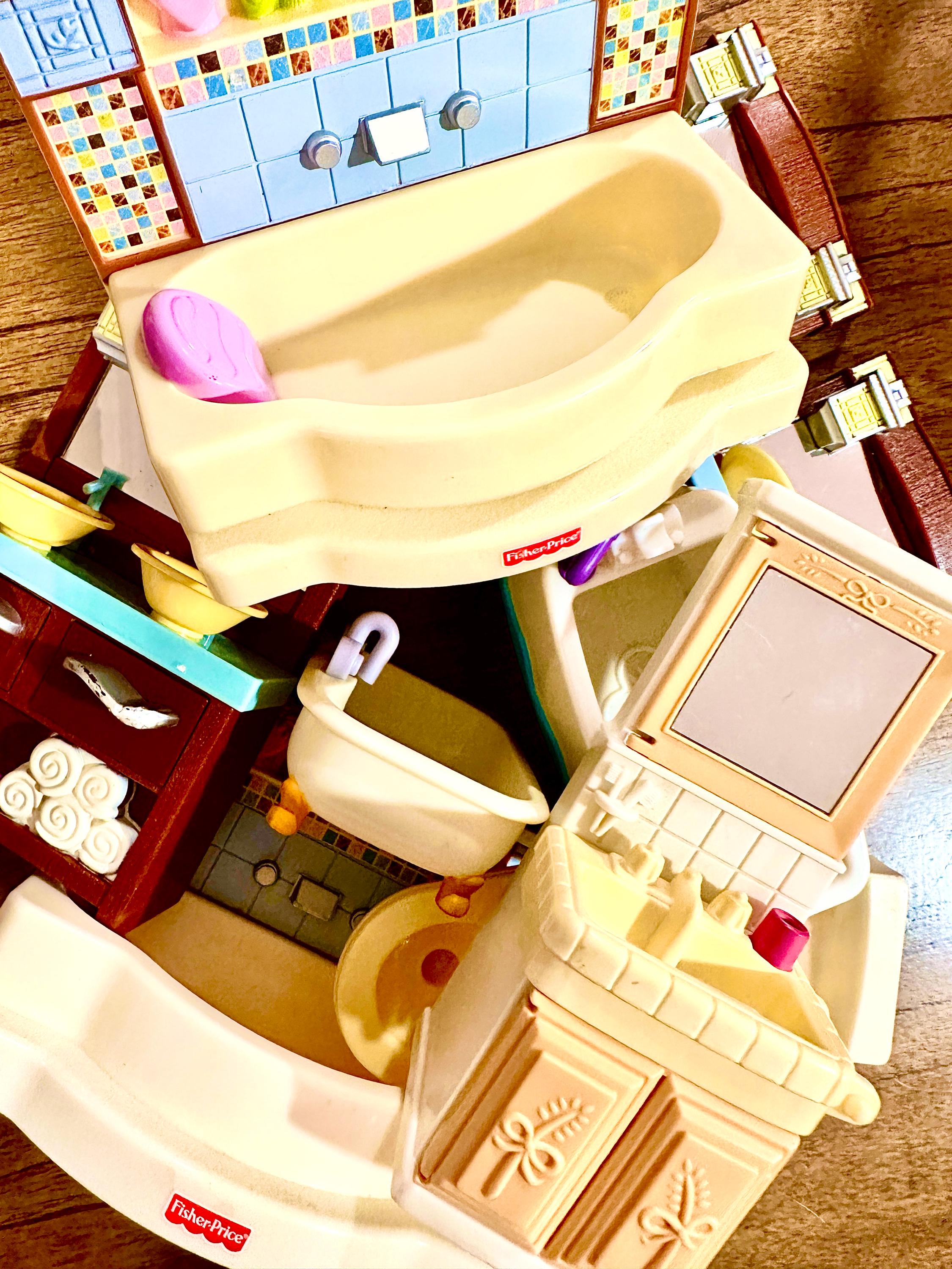 Vintage 90s-00s fisher-price dream dollhouse and loving family bathroom furniture -choose your piece