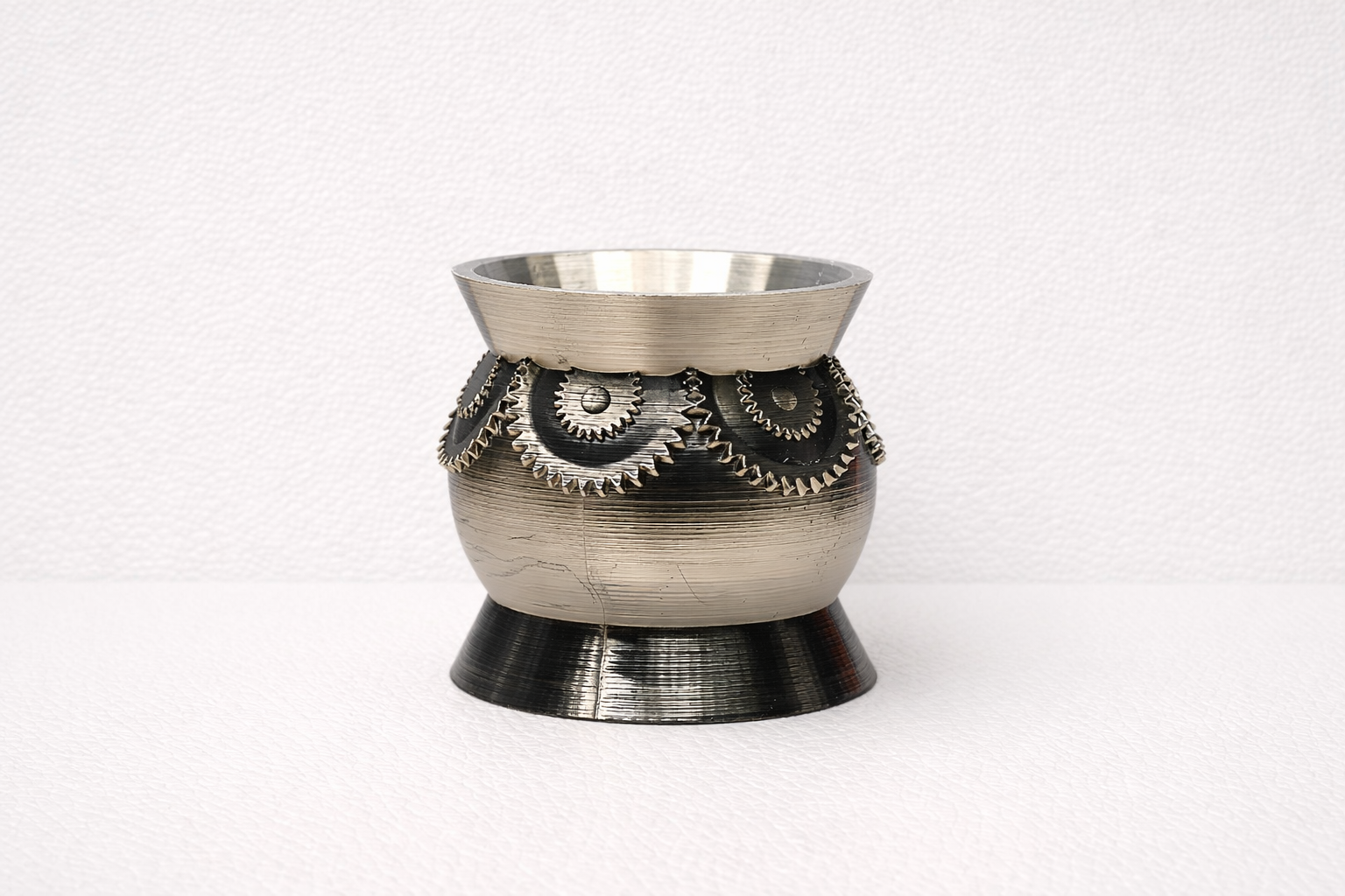 Classical Decorative Planter Pot – Handmade 3D Printed Vase