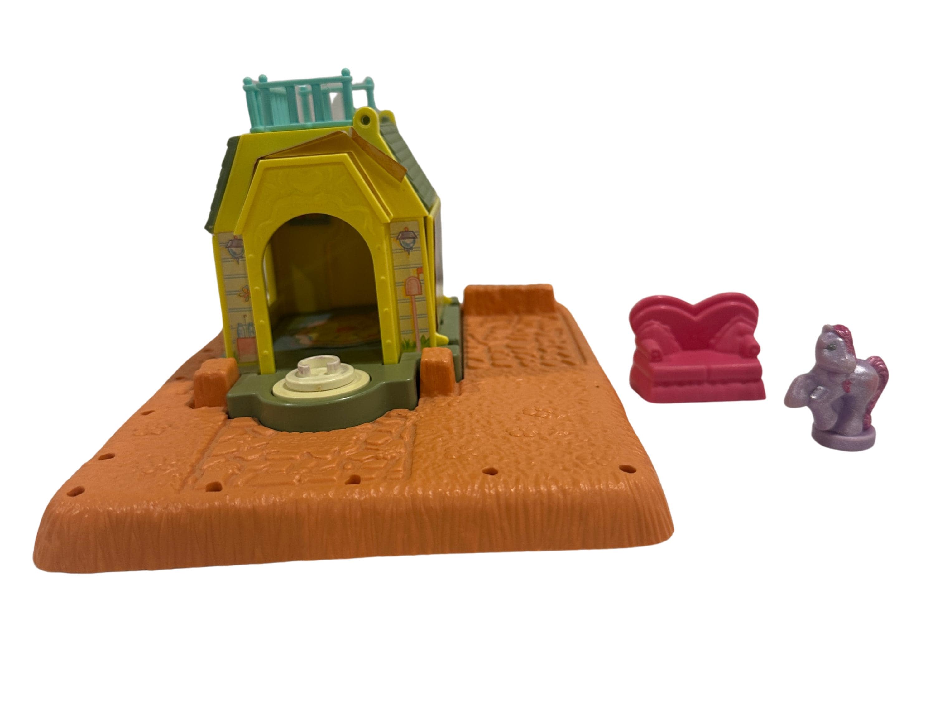 Vintage my little pony happy hearts cottage playset with glitter pony