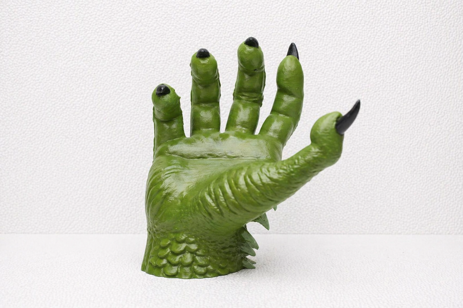 Monster Hand Holder – Unique 3D Printed Display Piece