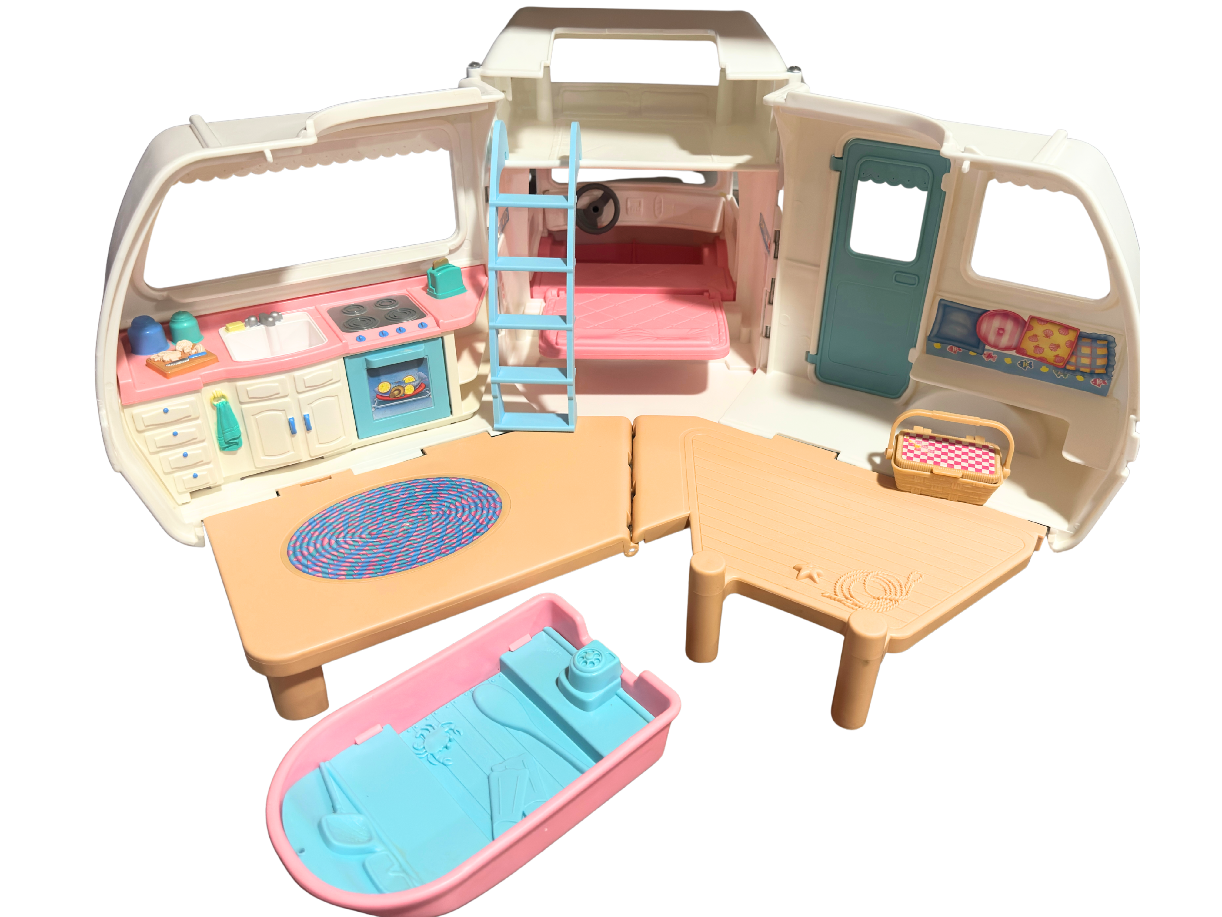 1998 Fisher Price Loving Family RV Camper Dollhouse Fold Out Camper Van Playset