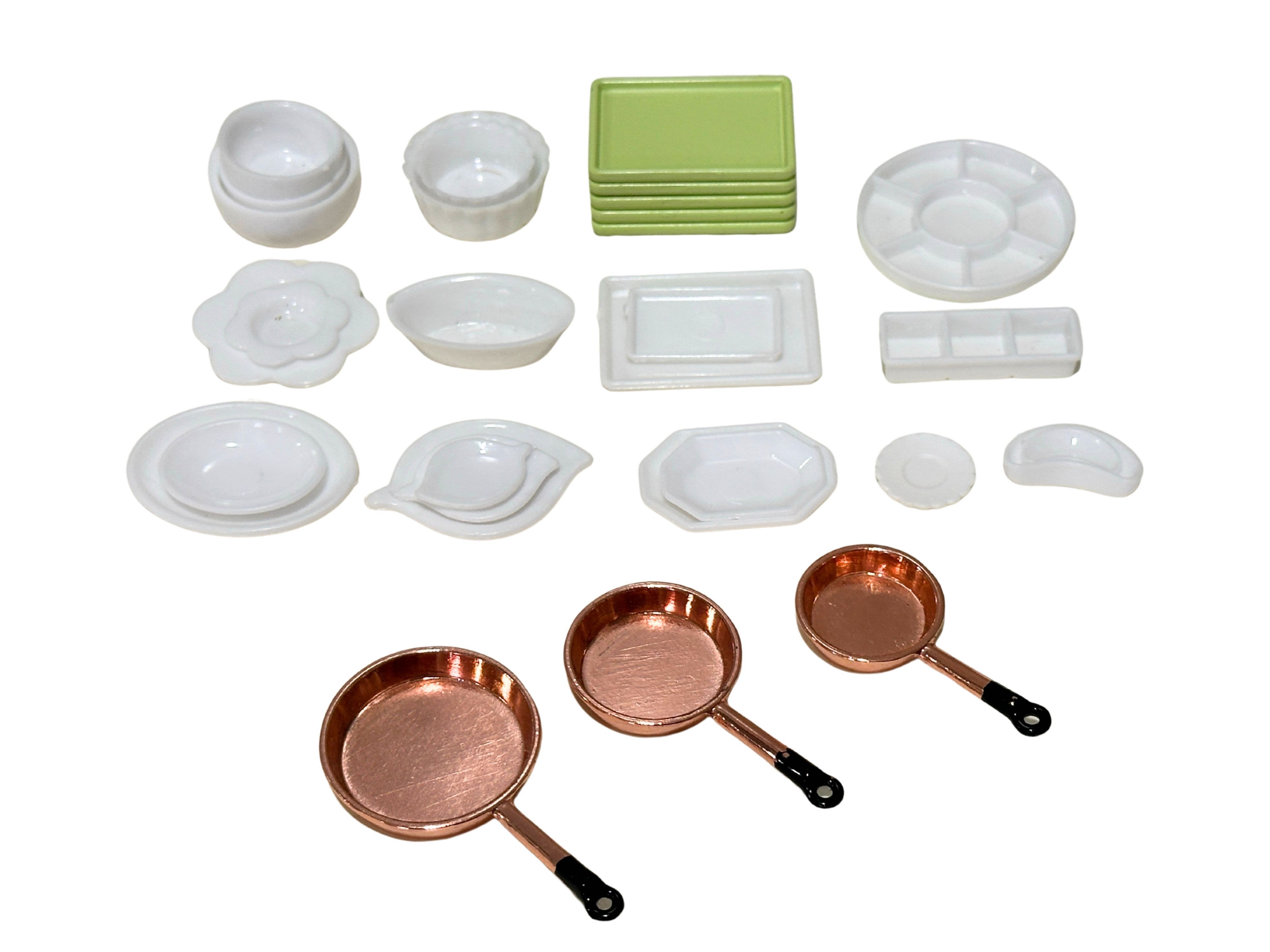Calico Critters Kitchen Dish & Copper Pan Lot Miniature Dollhouse Accessories Set