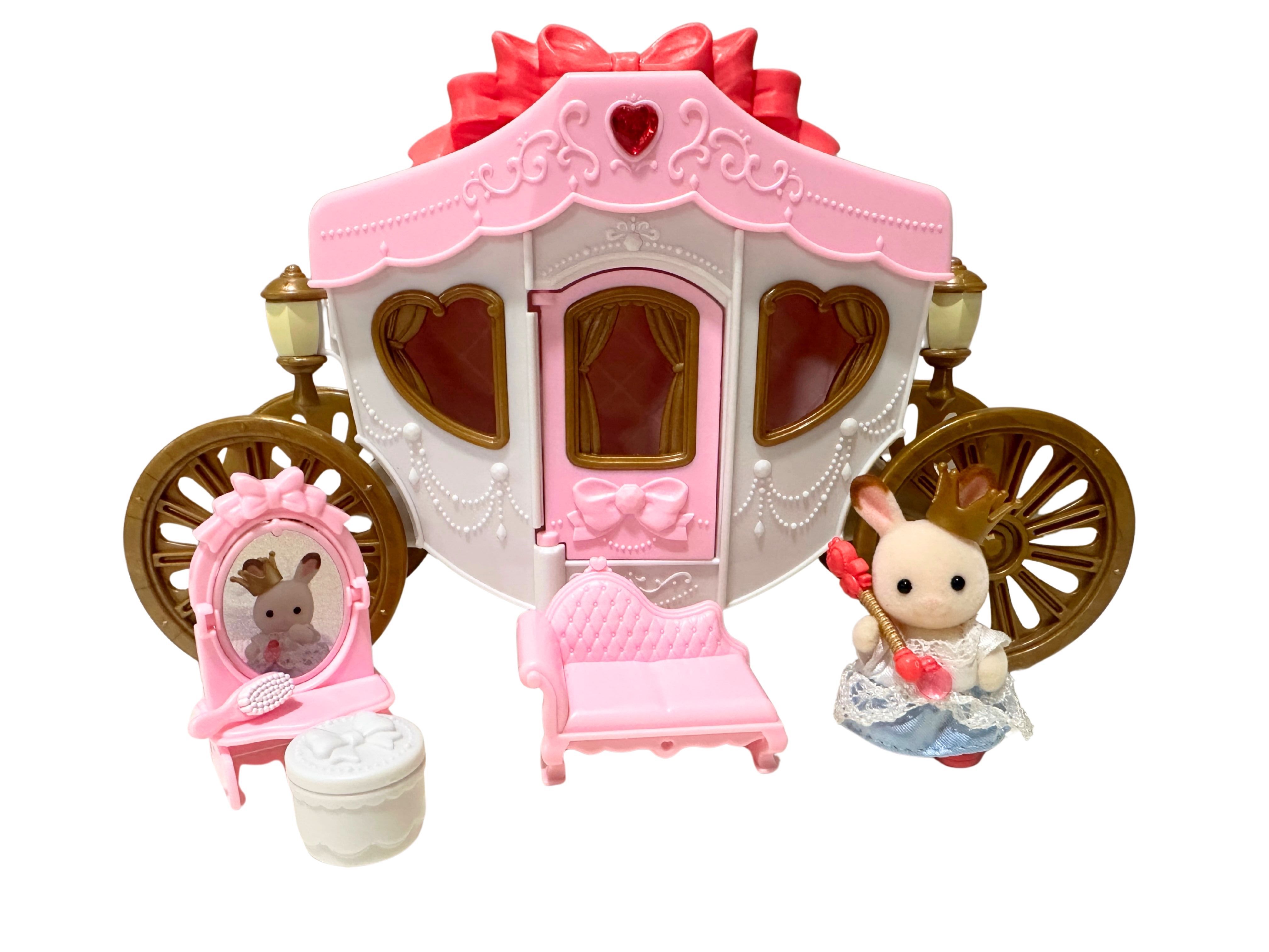 Calico Critters Princess Carriage Set w/ Rabbit Figure Vanity & Royal Accessories