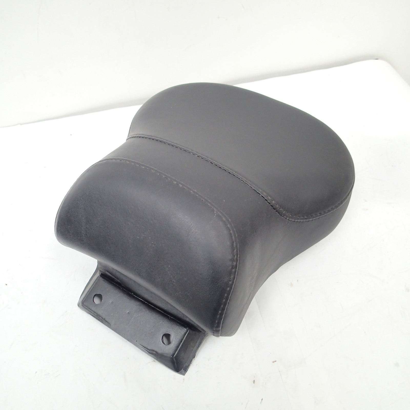 52507-00 Harley-Davidson Softail Heritage FatBoy Passenger Pillion Seat Factory