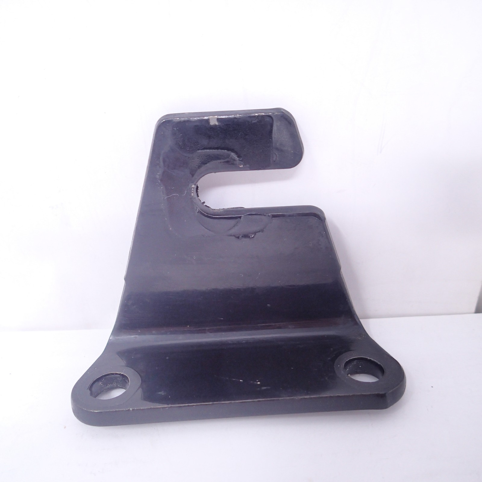 65652-97A FATBOY BRACKET, EXHAUST