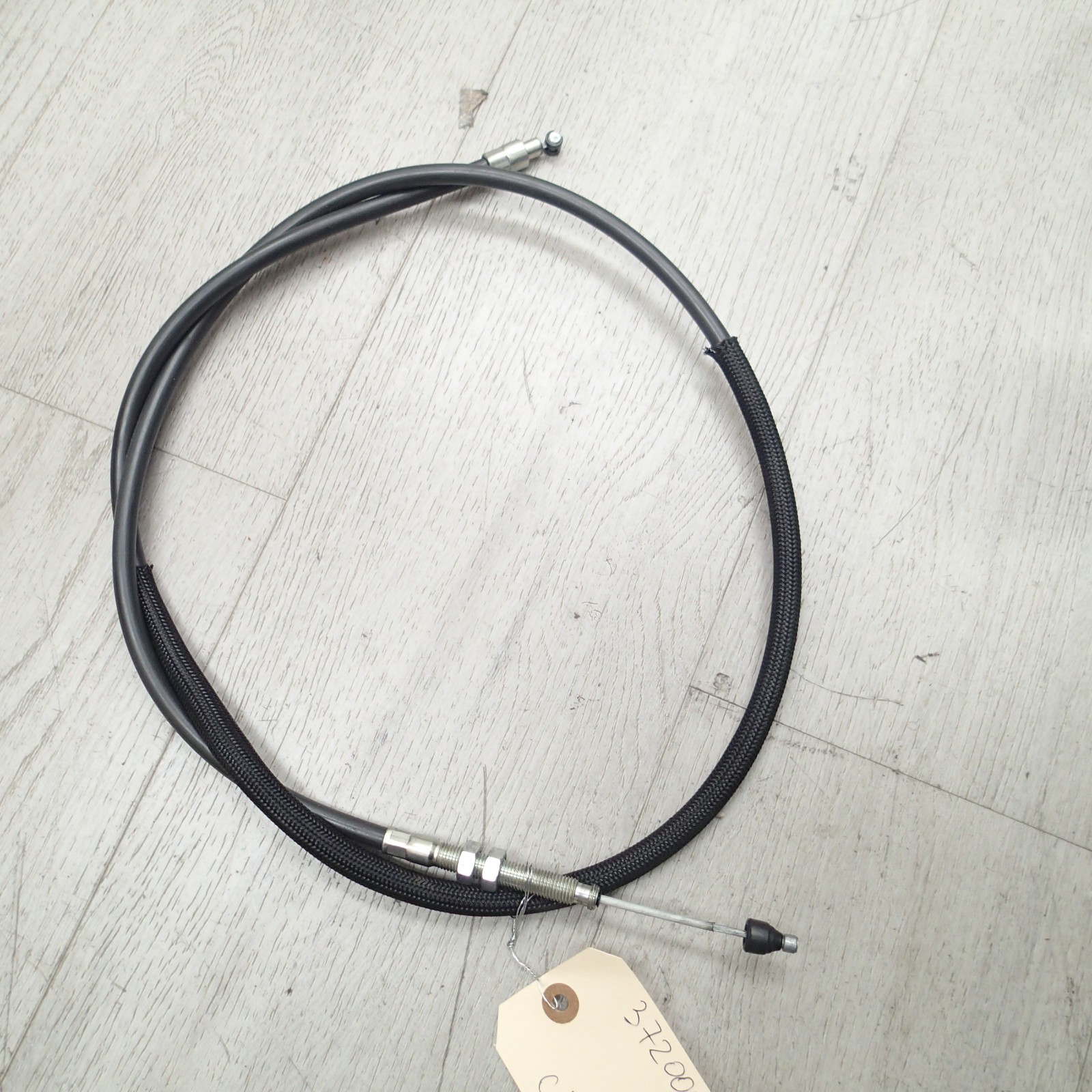 15-16 HARLEY-DAVIDSON STREET XG750 OEM CLUTCH CABLE LINE 37200094 USED