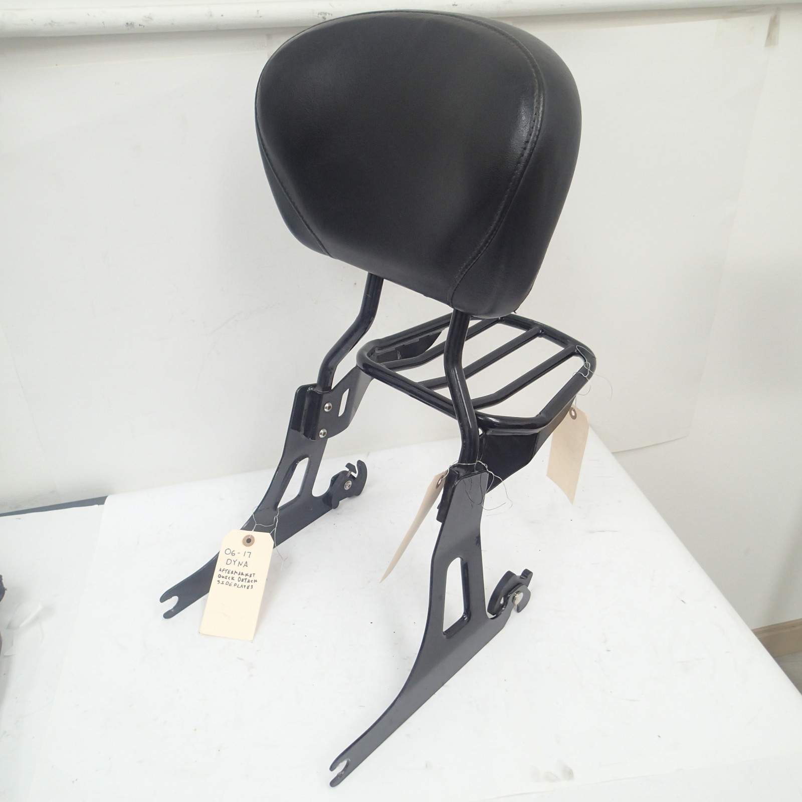04 - 23 HARLEY DAVIDSON XL SPORTSTER QUICK DETACH BACKREST BLACK 50300031A