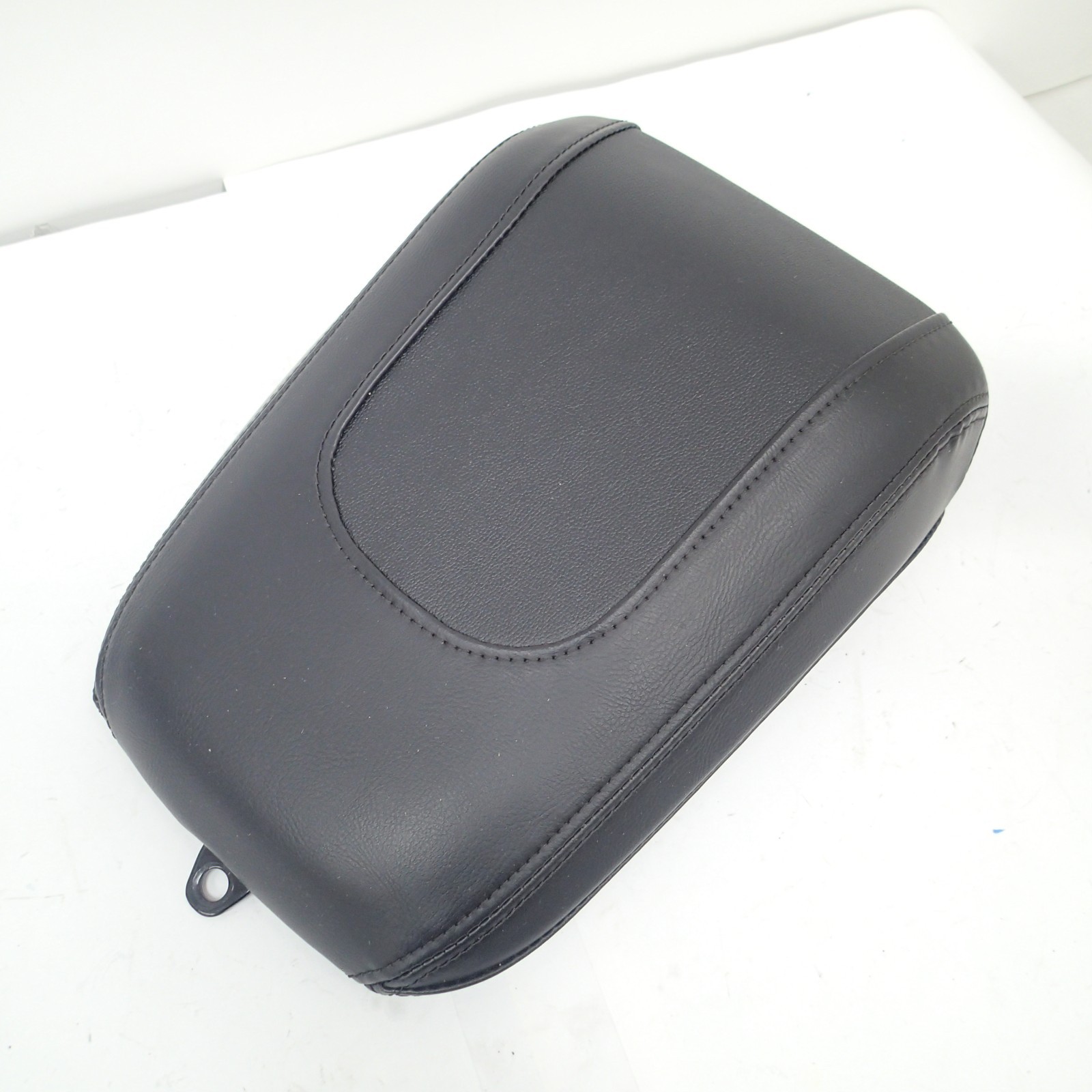 Harley-Davidson 2018-22 Softail Fatboy Rear Passenger Pillion Seat 52400160